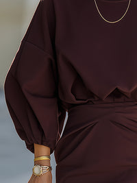 Elegant Burgundy Puff Sleeve Midi Dress