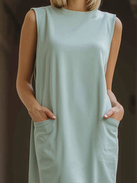 Sleeveless Pocket Midi Shift Dress
