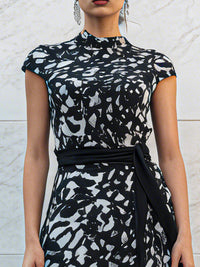 Abstract Print Belted Maxi Dress