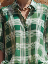 Relaxed Plaid Button-Up Short Sleeve Shirt