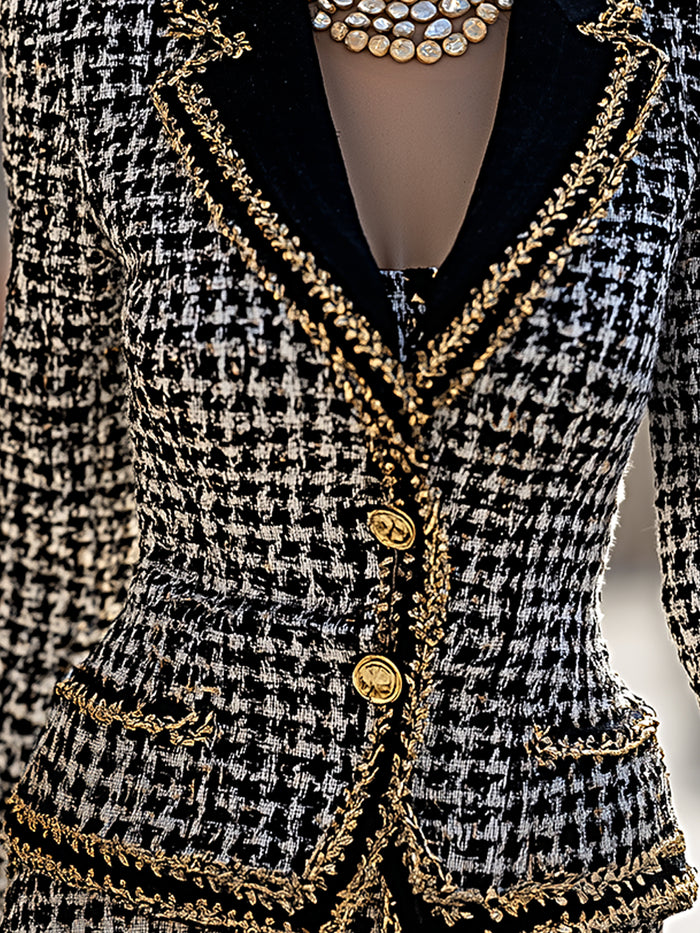 Baroque-Trimmed Houndstooth Tweed Blazer