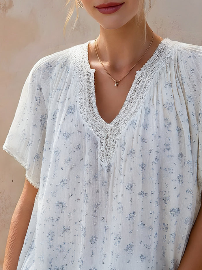 Printed Lace-Trim Short Sleeve Relaxed Blouse