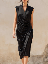 Elegant Asymmetrical Ruched Sleeveless Midi Dress With Button Detail