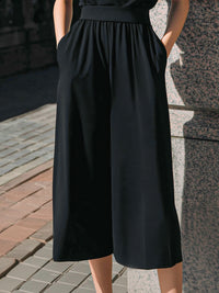 Minimalist Cap-Sleeve Top & Wide-Leg Culotte Set